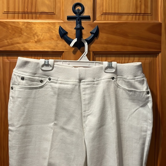 Boston Proper White Jeans - Picture 2 of 5